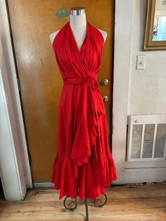 Aggie Grey red Wrap dress. Size 6 - Picture 3 of 8